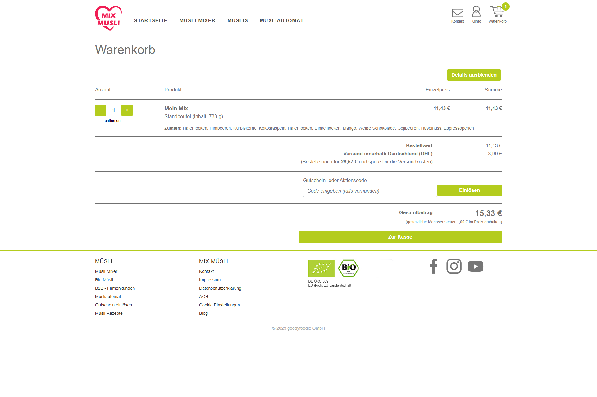 Hier sieht man den Warenkorn des Onlineshops mit einem Produkt und der Möglichkeit einen Gutschein- oder Aktionscode einzugeben.